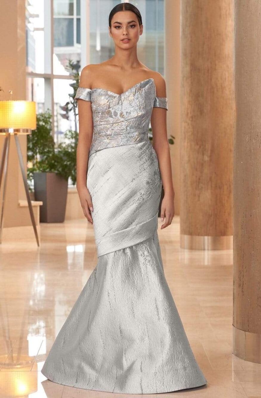 Alexander by Daymor 1054B Off Shoulder Trumpet Dress Silver/Gold Size 8 Wedding